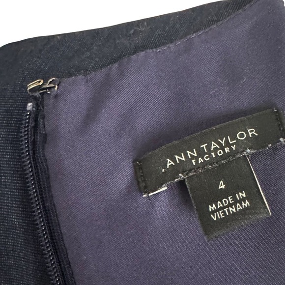 Ann Taylor Factory Navy Blue Cap Sleeve V Neck Sheath Dress Size 4 Office Career - Picture 6 of 12